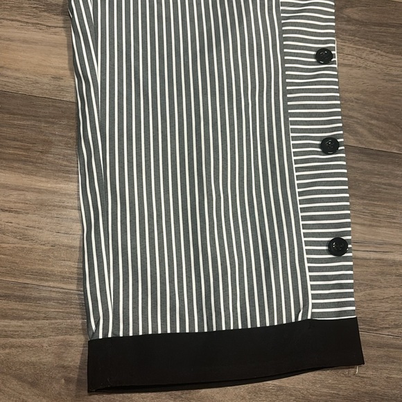 **NWT** Striped Pants - Picture 5 of 6
